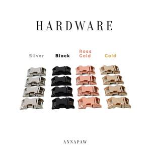 Conjunto de Collar y Correa para Perro Personalizado de Lujo con Diseño de Cuadros Rojos, Hebilla de Liberación Rápida y Grabado de Nombre - Product Image 5