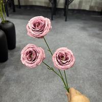 Handgefertigte Seiden-Kunstrose mit 3 Köpfen, Moderne Hochwertige Blumen für Hochzeit, Muttertag, Heimdekoration, Realistische Rote Blumen