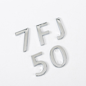 Emblème de voiture 3D personnalisé ABS insigne étanche avec <span class=keywords><strong>nom</strong></span> et Alphabet combinaison trophées médailles et plaques - Product Image 2