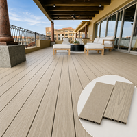 Planche de terrasse en WPC co-extrudé moderne personnalisée, imperméable, anti-corrosion, composite, pour allées extérieures, jardin
