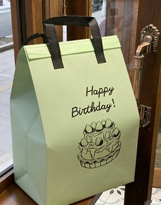 Sac personnalisable en PP non tissé épaissi et recyclable, avec feuille d'aluminium, isolant thermique, scellé en caoutchouc, imperméable et résistant à l'huile, couleur sur mesure - Product Image 4
