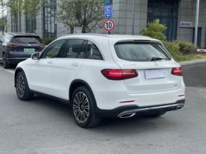 El <span class=keywords><strong>Mercedes</strong></span>-Benz Clase <span class=keywords><strong>GLC</strong></span> <span class=keywords><strong>GLC</strong></span> 260 <span class=keywords><strong>4MATIC</strong></span> Dynamic Gasolina 2018 Está Disponible a un <span class=keywords><strong>Precio</strong></span> Bajo de 5 Euros - Product Image 6