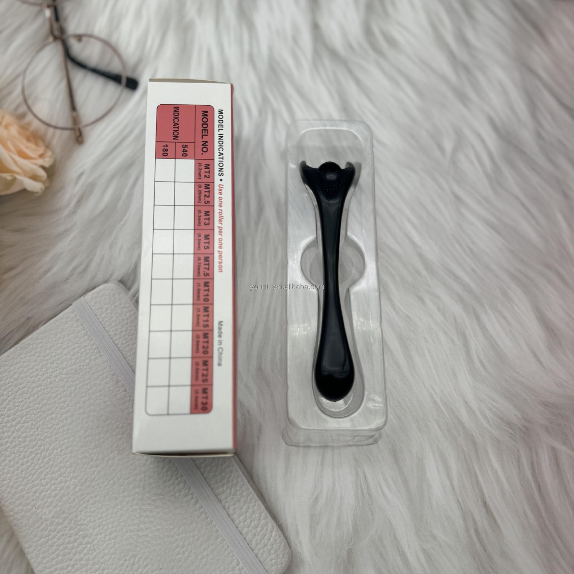 Roller Black handle [with paper box]