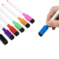 Largement utiliser des stylos de couleur en gros en usine de personnalisation Marqueurs magnétiques effaçables à sec noirs Marqueurs de tableau blanc avec capuchon en gomme