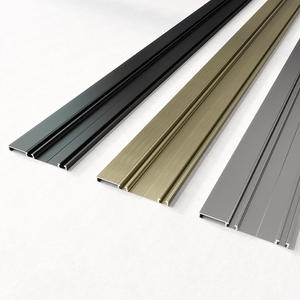 <span class=keywords><strong>Garde</strong></span>-pluie personnalisé en acier inoxydable pour toiture, pour le nettoyage des gouttières et la gestion des eaux de pluie, matériaux de construction métalliques modernes pour drainage extérieur - Product Image 2