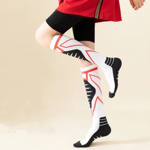 2023 varis çorabı çizgili uzun kadın çorap sıcak uyluk yüksek çorap çalışan spor çizgili diz çorap kadınlar atlama ipi