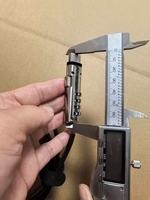 Verrou USB pour ordinateur - Déverrouillage par mot de passe - Câble en acier de 1,9 m pour ports USB (non USB 3.0) - Verrou durable en alliage de zinc pour ordinateur portable
