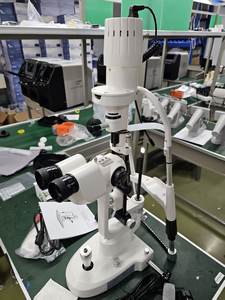 Lámpara de Hendidura Oftalmológica ML-350 con Aumento de 5 Pasos de 6X a 40X, Ancho de Hendidura Ajustable, Buen Diseño - Product Image 5