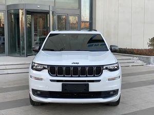 Personalización Interior <span class=keywords><strong>Jeep</strong></span> Grand Commander 2021 <span class=keywords><strong>2022</strong></span> 2023 Gasolina 2.0 SUV Auto Usado 4x4 - Product Image 2
