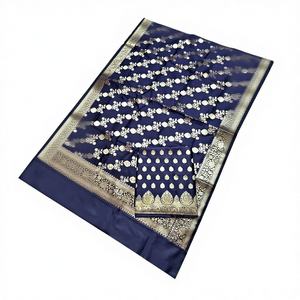 Conjunto de 3 Piezas de Seda Katan Banarasi Tradicional y Moderno para Mujer, Salwar Kurti Sin Costuras, Cómodo para Eventos, Bodas y Fiestas - Product Image 1