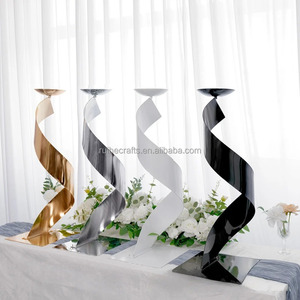 2024 decoración de boda enorme <span class=keywords><strong>base</strong></span> de metal dorado piezas de <span class=keywords><strong>centro</strong></span> de boda soportes para mesa de boda - Product Image 6