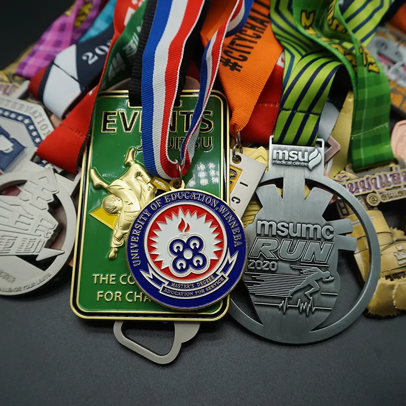 Custom Logo Karate Taekwondo Star Boxing Bespoke Blank Gold Medals   Ribbons Metal Sporting 3D Antique Copper Blank Award Medal