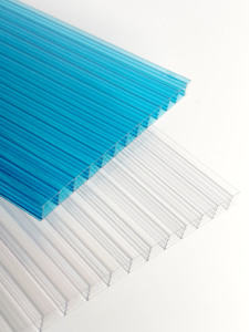 Plaque <span class=keywords><strong>alvéolaire</strong></span> en <span class=keywords><strong>polycarbonate</strong></span> de qualité industrielle, moderne, haute résistance aux chocs, imperméable, écologique et durable pour toitures agricoles et de pépinières - Product Image 3