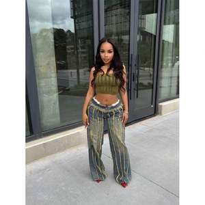 Jeans décontractés pour femmes en bleu pour un port toute l'année - Product Image 2