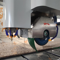 Sierra de puente para piedra GQ-3220BM de 4 ejes con motor de 11KW y cortador automático multiángulo de eje C de 0-135° para mármol y cuarzo