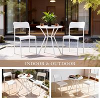 Ensemble de bistrot moderne et minimaliste en plastique avec chaises et table, anti-rouille, pour cour, jardin, balcon, café ou espace latéral