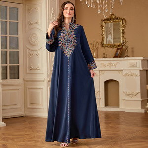 <span class=keywords><strong>Abito</strong></span> Etnico da Uomo 4065 in Poliestere con Ricami, Collo a V, Maniche Lunghe, Motivo a Tinta Unita, Jalabiya per il Tempo Libero - Product Image 1