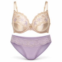 Ensemble de lingerie pour femme en dentelle française or champagne, soutien-gorge à armatures à couvrance complète, culotte hipster en dentelle lavande, broderie et pendentif perle dorée