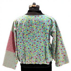 Veste bomber Kantha, style Rajasthani, matelassée, patchwork indien, florale, respirante, 100% coton, vintage, bohème - Product Image 3