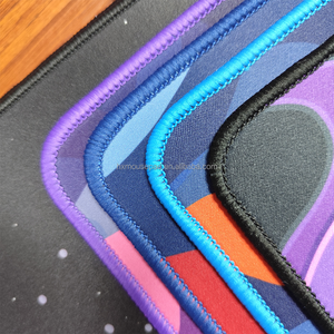 Tapis de souris de jeu personnalisable avec divers éléments d'anime, en caoutchouc, adapté à la maison et au bureau, disponible en stock - Product Image 3