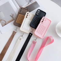 Coque de téléphone portable Fashion Sucker pour iPhone 16 15 14 17 Air Pro Max, couleur bonbon, antichoc, avec chaîne