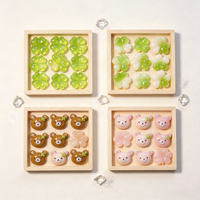 Breloques pour ongles transparentes dégradées en forme de trèfle, accessoires 3D en résine en forme d'ours de dessin animé, décorations porte-bonheur trèfle à quatre feuilles pour nail art