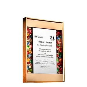 Plaque de récompense <span class=keywords><strong>en</strong></span> métal gravée à l'or, design personnalisé de luxe, vente <span class=keywords><strong>en</strong></span> gros, trophée <span class=keywords><strong>en</strong></span> cristal <span class=keywords><strong>d</strong></span>'<span class=keywords><strong>entreprise</strong></span> pour le sponsor du tournoi, souvenir - Product Image 4