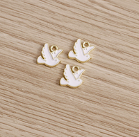 À la mode moins cher en gros alliage Mini animaux bricolage colombe de la paix émail oiseau charme pour la fabrication de bijoux accessoires et cadeaux