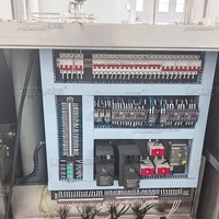 Vente flash : Machine à émulsionner sous vide à levage hydraulique 100L pour crème, lotion, shampoing