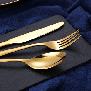 Ensemble <span class=keywords><strong>de</strong></span> couverts <span class=keywords><strong>de</strong></span> <span class=keywords><strong>table</strong></span> en or en vrac fantaisie pour mariage Couverts <span class=keywords><strong>De</strong></span> <span class=keywords><strong>Table</strong></span> Couverts Oeuf Ensemble <span class=keywords><strong>de</strong></span> couverts en acier inoxydable plaqué or - Product Image 5