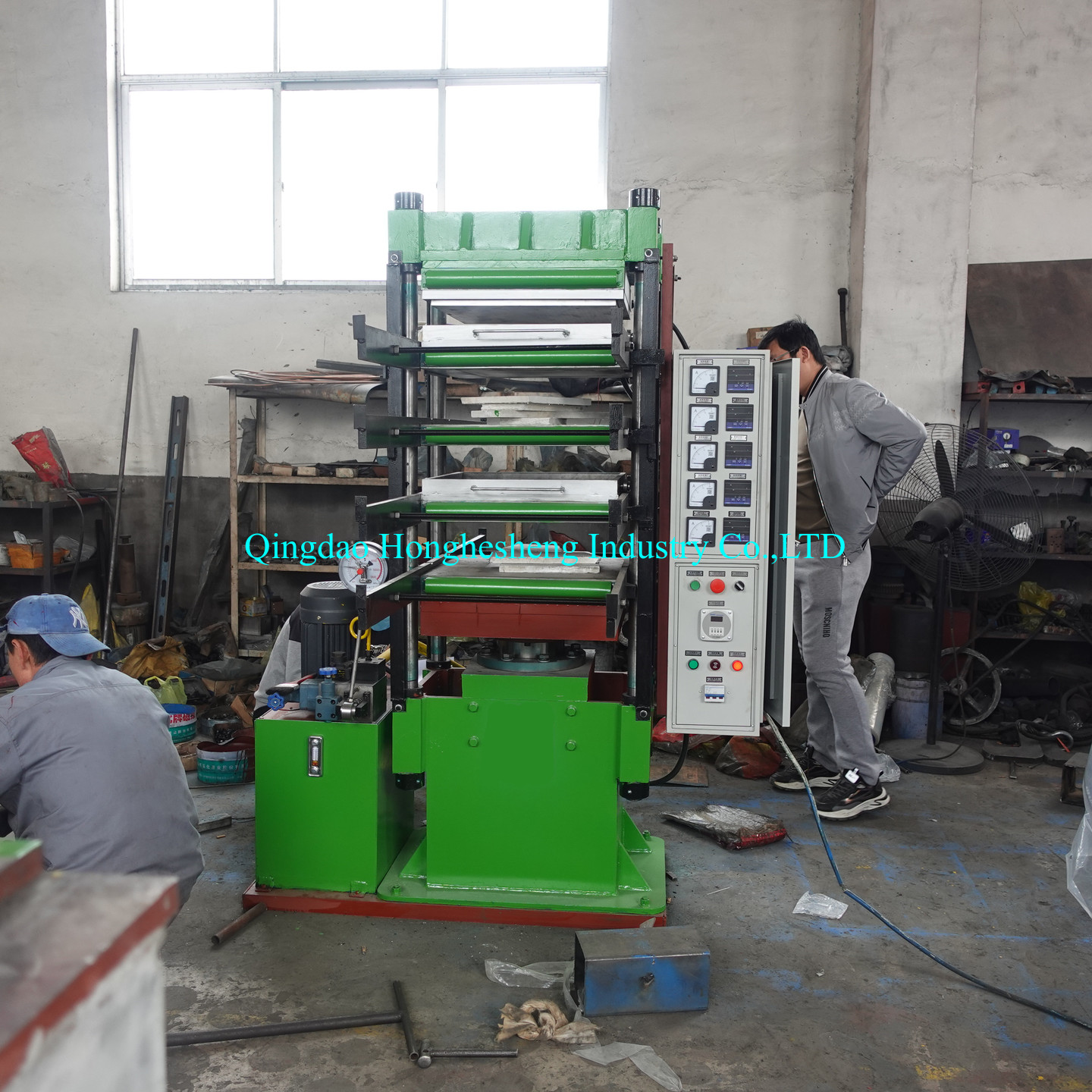 Interlocking Rubber Flooring Tiles press machine ,Jigsaw Puzzle Floor Mats Making Machine