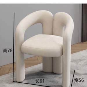 Chaise de salle à manger italienne créative, de luxe et de simplicité, chaise de salon en tissu de velours nordique pour la maison, la chambre à coucher et l'appartement. - Product Image 3