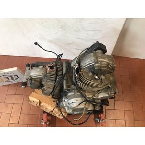 Assemblaggio Motore Ducati 750cc Monster Modello 2001 - Product Image 3