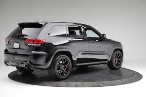 Kit carrosserie complet pour Jeep Grand Cherokee 2011-2023, mise à niveau au style SRT8, capot, phares à LED, pare-chocs avant, pare-chocs arrière, jupes latérales - Product Image 4