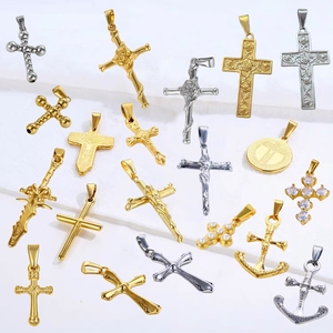 Chaîne en or avec pendentif croisé pour hommes, bijou religieux poli, croisé, avec découpe de diamant, en acier inoxydable, 32mm, 25mm - Product Image 6