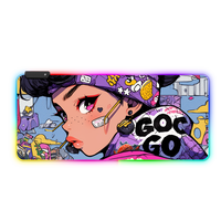 Tapis de bureau gaming RGB, motif Graffiti Anime Girl, grand tapis de souris lumineux LED, base en caoutchouc antidérapante, bords surpiqués, vente en gros