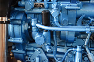 Горячая распродажа: Трехфазный дизельный генератор Weichai 30 кВт/37,5 кВА, 380/400 В, бесшумный, 50/60 Гц, с автозапуском и АВР - Product Image 4