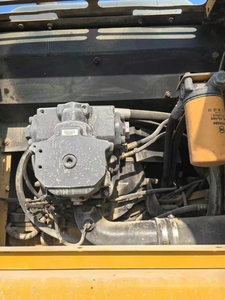 Maquinaria de Construcción Usada de Tamaño Mediano en Oferta en China, Komatsu PC200-7 de 20 Toneladas con Motor Cummins, Bomba de Caja de Cambios y Motor - Product Image 5