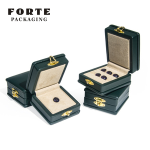 กล่องใส่เครื่องประดับเพชรพลอยหนังแท้สีเขียวหุ้มหนัง PU ยี่ห้อ FORTE - Product Image 5