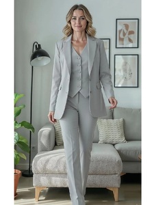 Traje de Tres Piezas para Mujer, Blazer, Chaleco y Pantalón a la Medida, Conjunto para Invitadas de Boda, Ropa Formal para Negocios y Eventos - Product Image 1