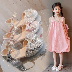 Chaussures de princesse brillantes et respirantes pour filles, avec breloques et nœuds, idéales pour les fêtes et les déguisements - Product Image 2