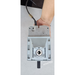 1 ชิ้น BELIMO SR24A ตัวกระตุ้นบอลวาล์วไฟฟ้าที่ใช้แล้ว - Product Image 2