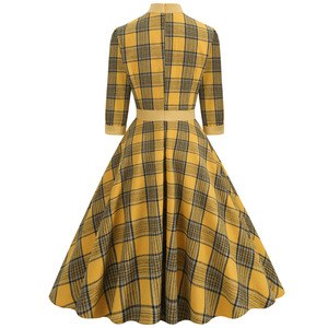 Vestido estilo Hepburn europeo y americano de manga tres cuartos, cuello alto, cintura con lazo y diseño a cuadros verdes con bloques de color. - Product Image 4