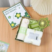 Set de Regalo Práctico para el Día de la Enfermera, Bodas, Graduaciones, Eventos Promocionales, con Diversos Diseños: Taza, Abanico, Paraguas, para Fiestas