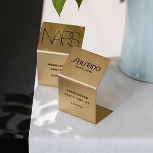 Латунная настольная табличка для макияжа - Product Image 4