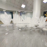 Nouvelle conception SMS : Décoration florale pour centres de table de mariage, installation artistique géante de fleurs en soie organza blanche pour mariage