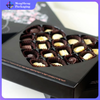 Carton personnalisé rose revêtement UV 2 pièces poignée de cadeau truffe emballage de boîte de chocolat de luxe