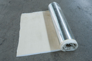 Vente en gros 5m X 30mm feuille d'aluminium auto-adhésive ruban butyle membrane de toiture étanche pour le scellement des fissures de toit - Product Image 5