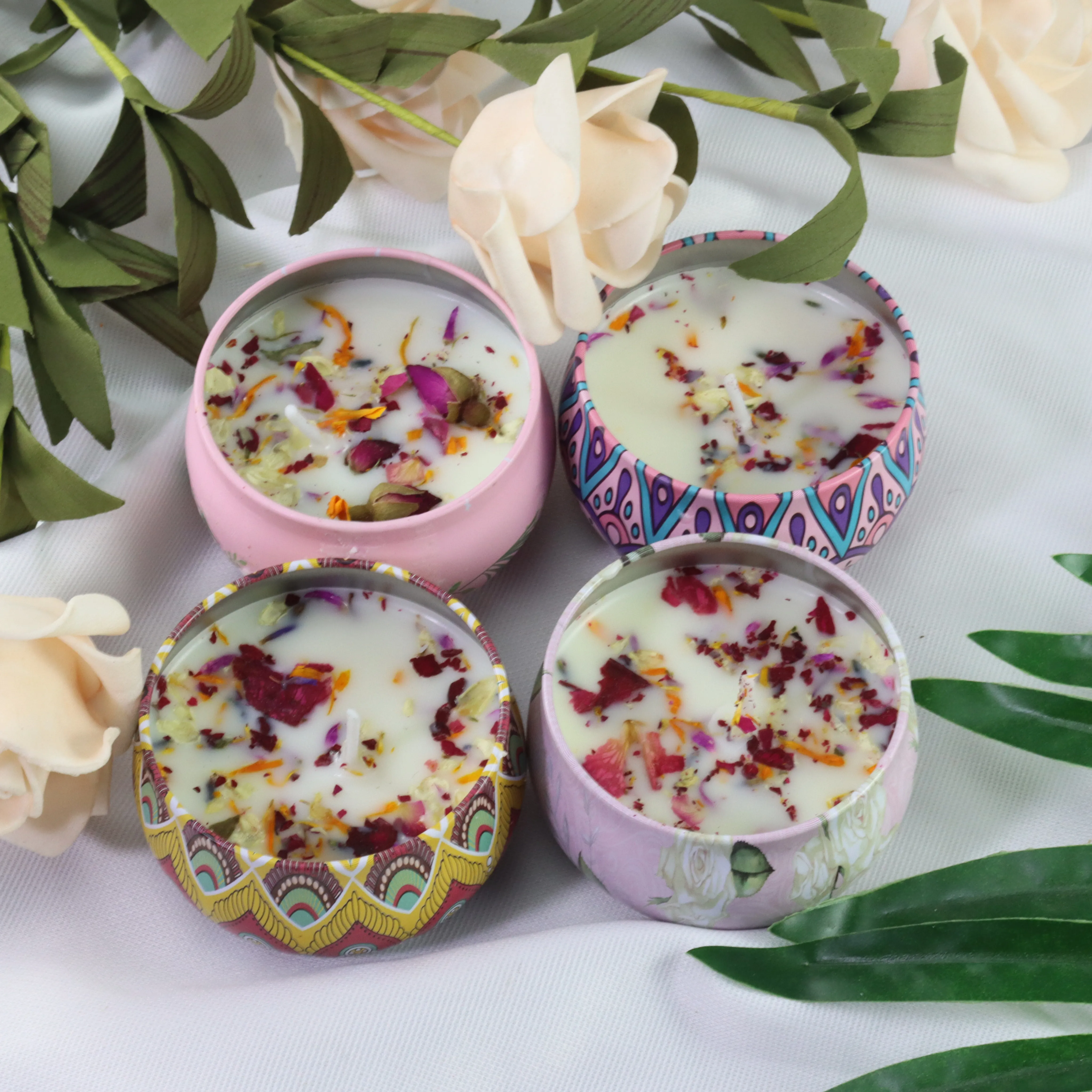 Luxury Logo Print Private Label Custom Home Decoration Soy Wax Flower Scented Candles With Lid
