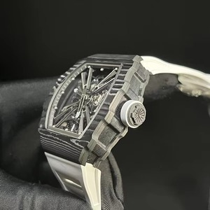 Reloj de Pulsera Mecánico Signature Avant-Garde con Caja de Carbono Negro, Correa de Caucho Fluorado Blanco, Esqueleto Luminoso - Product Image 3